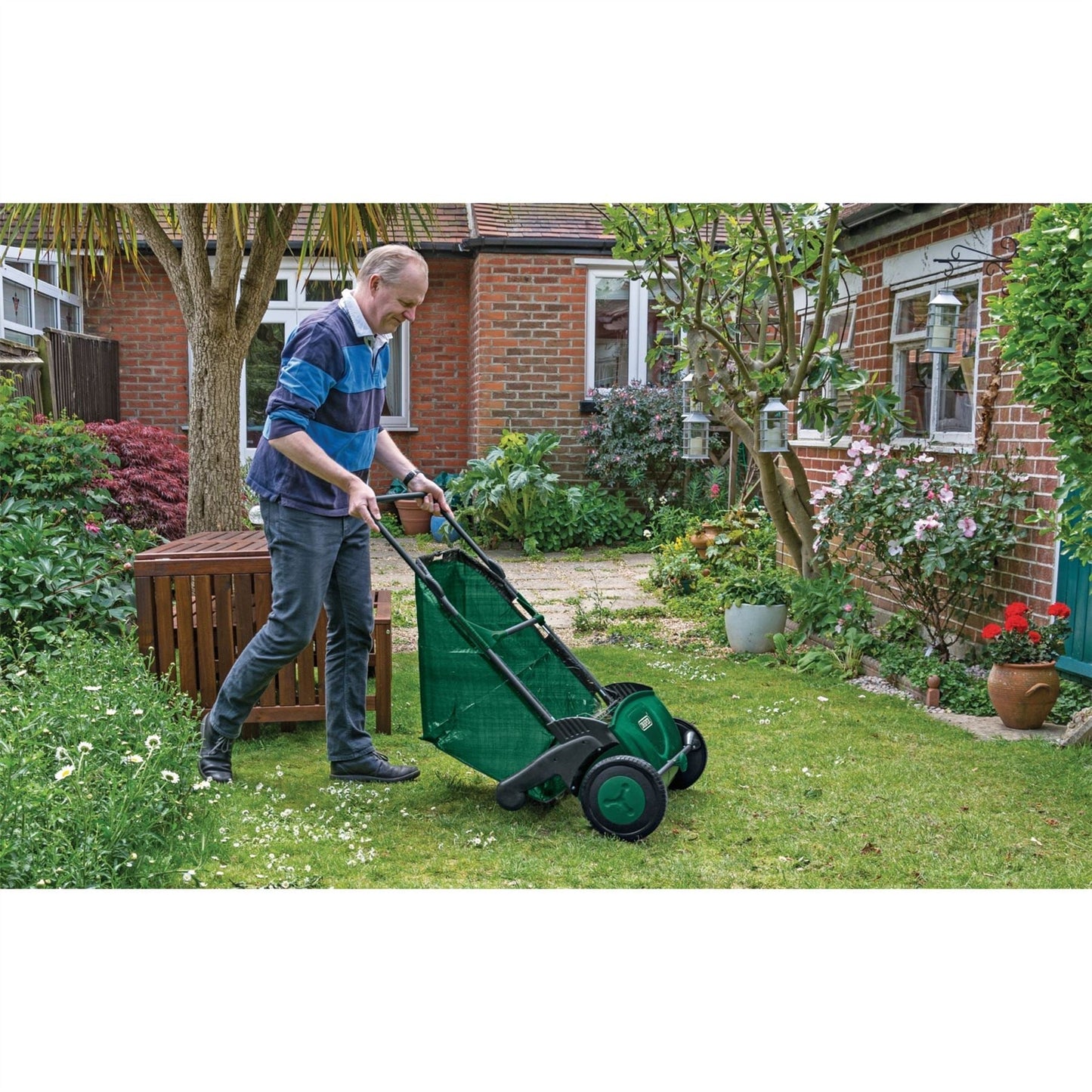 Garden Sweeper 21