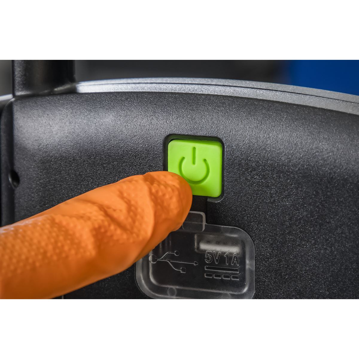 Sealey LED18WFLCOMBO Rechargeable Flexible Floodlight with Tripod